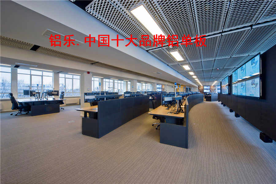 泰州批发耐用的拉丝铜色铝单板-免费报价