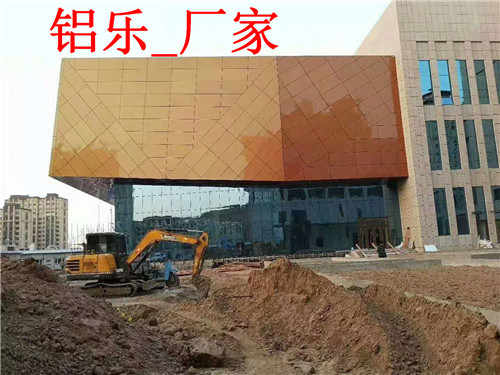 铝单板厂家为您解说铝单板幕墙种类的多样性