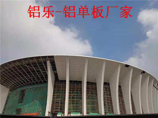沅江效果好的铝板材料在市场受欢迎吗？